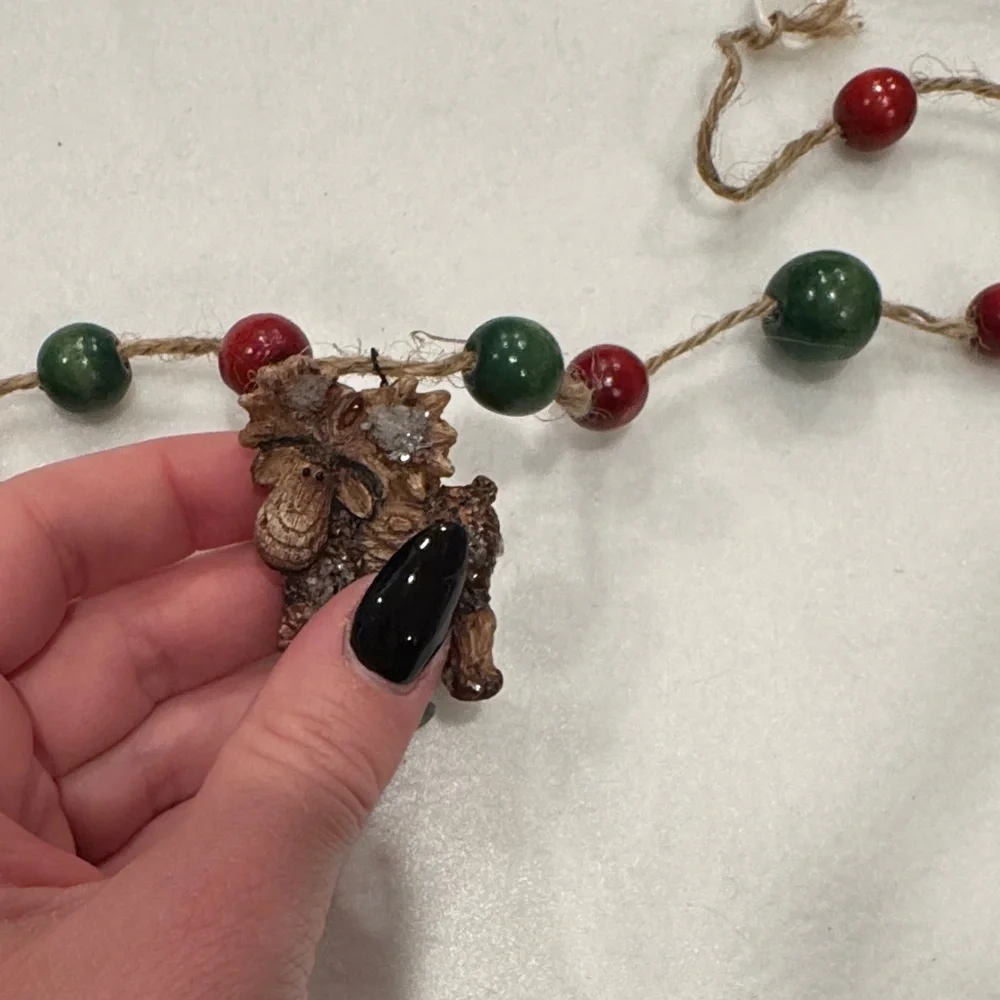 Vintage Red and Green Beaded Garland with Wooden Figures